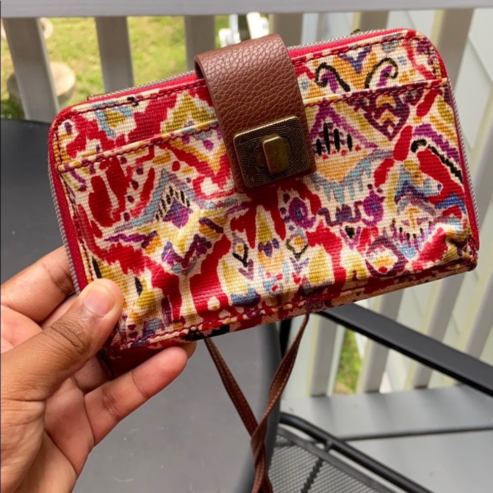 Sakroots small crossbody phone holder and wallet